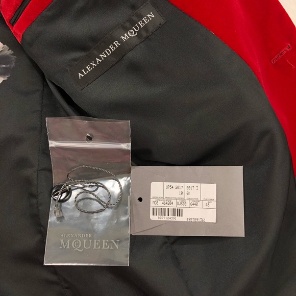 Alexander Mcqueen Velvet Blazer Jacket Red Sz 38R - Picture 6 of 8